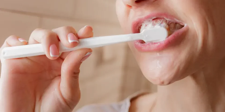 Diş Nasıl Fırçalanır?