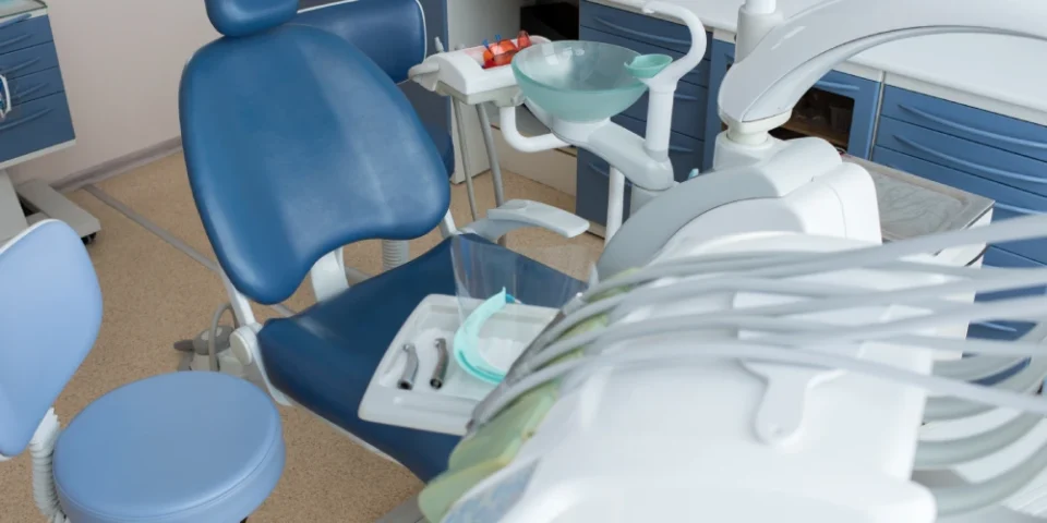 Endodontik Tedavilerde Kullanılan Dental Ünitlerin Hassasiyet Ayarları Nasıl Yapılır