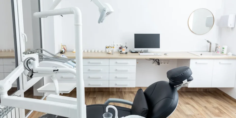Dental Ünit Nasıl Çalışır